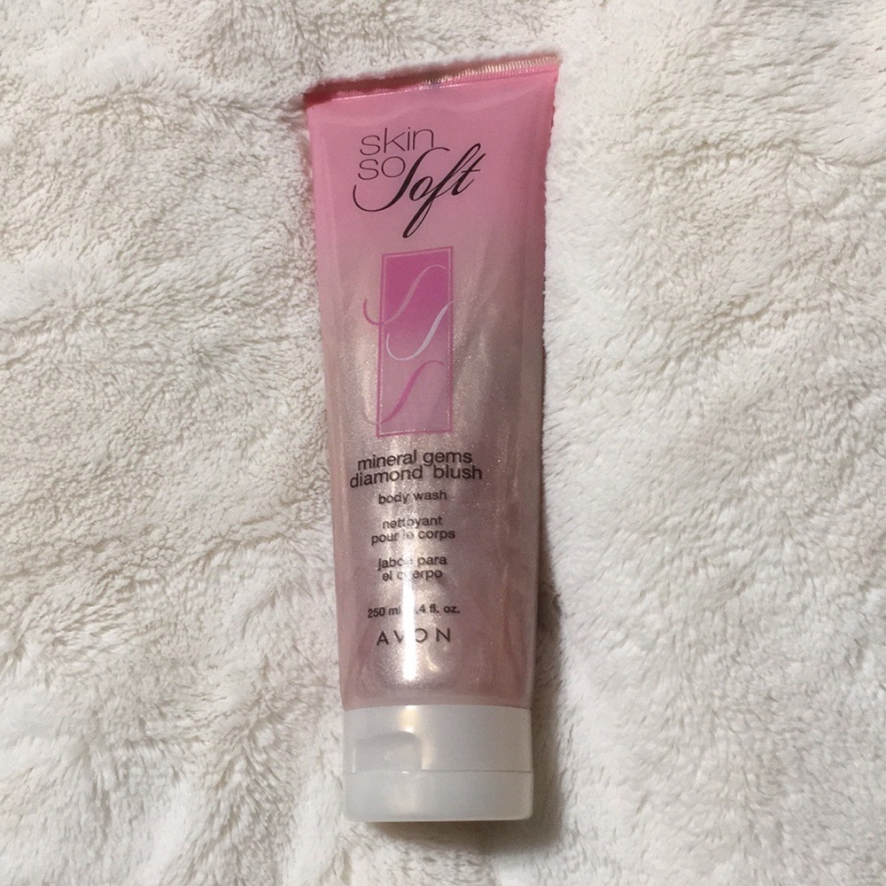 Avon Body Wash - Picture 3 of 6